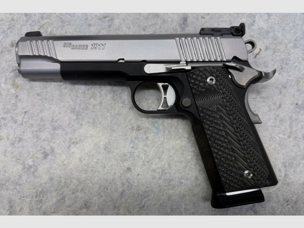 SIG Sauer 1911 .45Auto