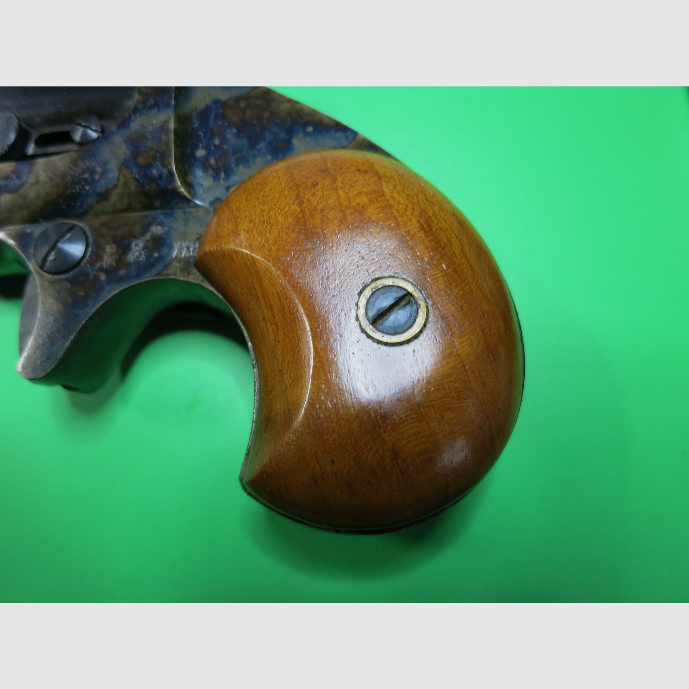 Uberti Derringer "The Maverick" in kaliber 45 Colt voor vangschot + valjacht #52