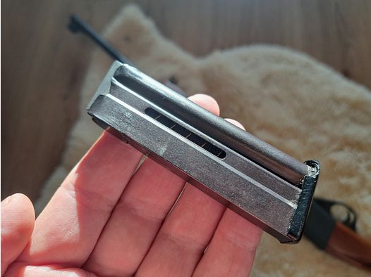 gebrauchtes Magazin für halbautomatische Kleinkaliber Büchse Anschütz Modell 300 in .22lr 22lfB Anschütz Modell 520 u.ä.