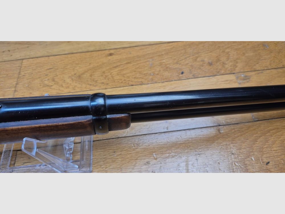 Sehr schöne Winchester Modell 1894 – Kaliber 30-30 – Hergestellt in den USA 1969 – Kapazität 8+1 – Schöne rotbraune Nuss – Mechanischer und ästhetischer Zustand selten für seine 56 Jahre! – Sehr schöne Konstruktion Made in USA – Schaftplatte aus Stahl vor 1971 – TBE++, Bild 26 von 40