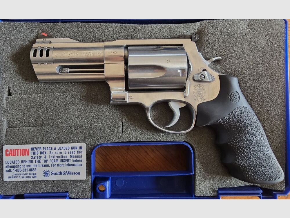 Smith & Wesson Model 500