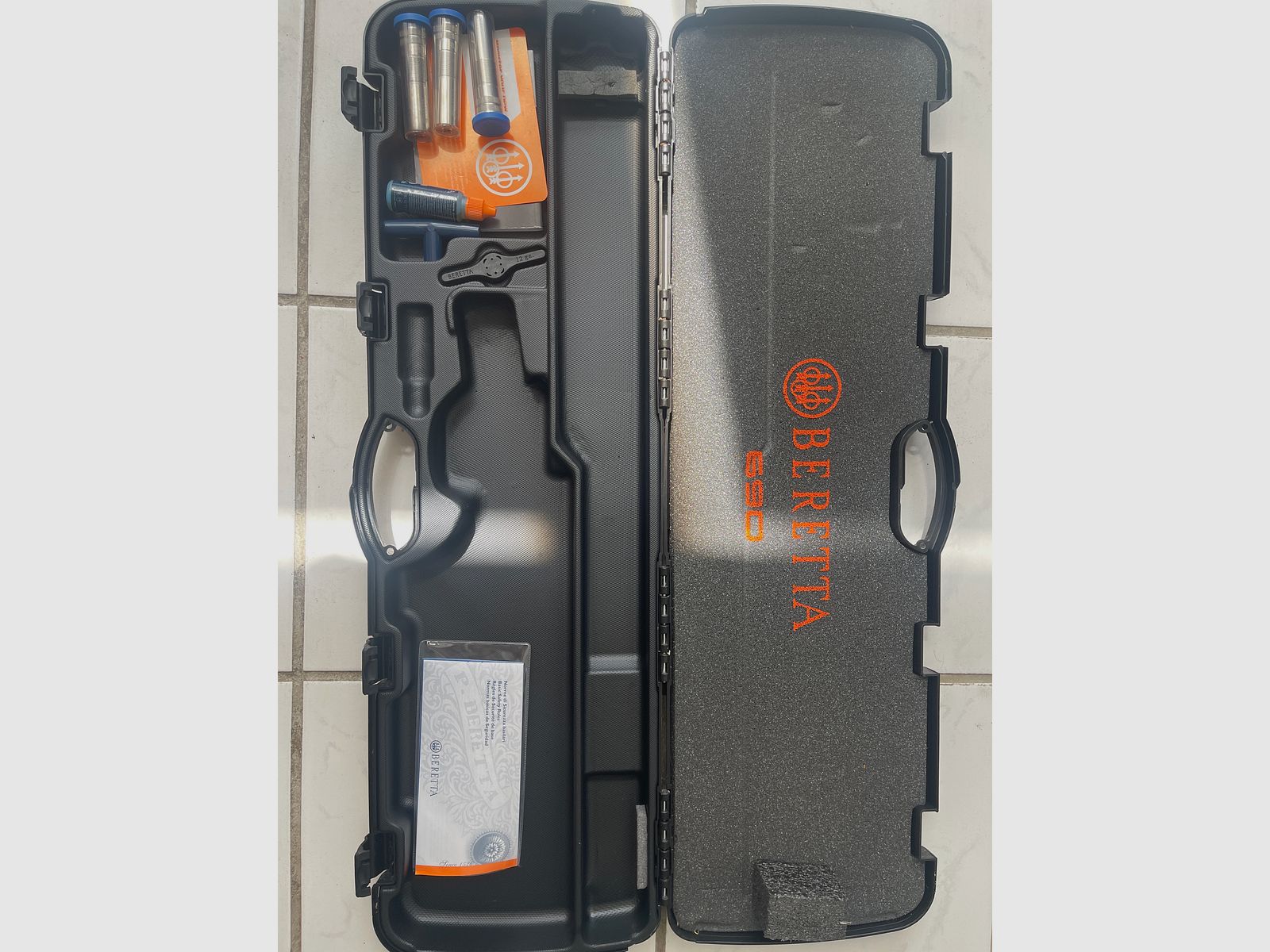 Beretta 690 Competition Black Edition 