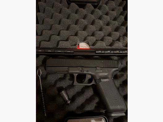 GLOCK 17 GEN 5 blank firing pistol