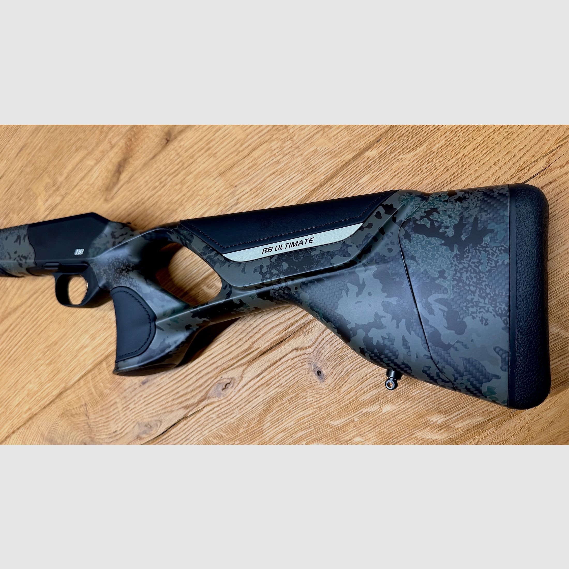 Blaser R8 Ultimate Carbon Huntec Camo carcasa / Atzl Match-caza disparador / Logo plata / Peso semi