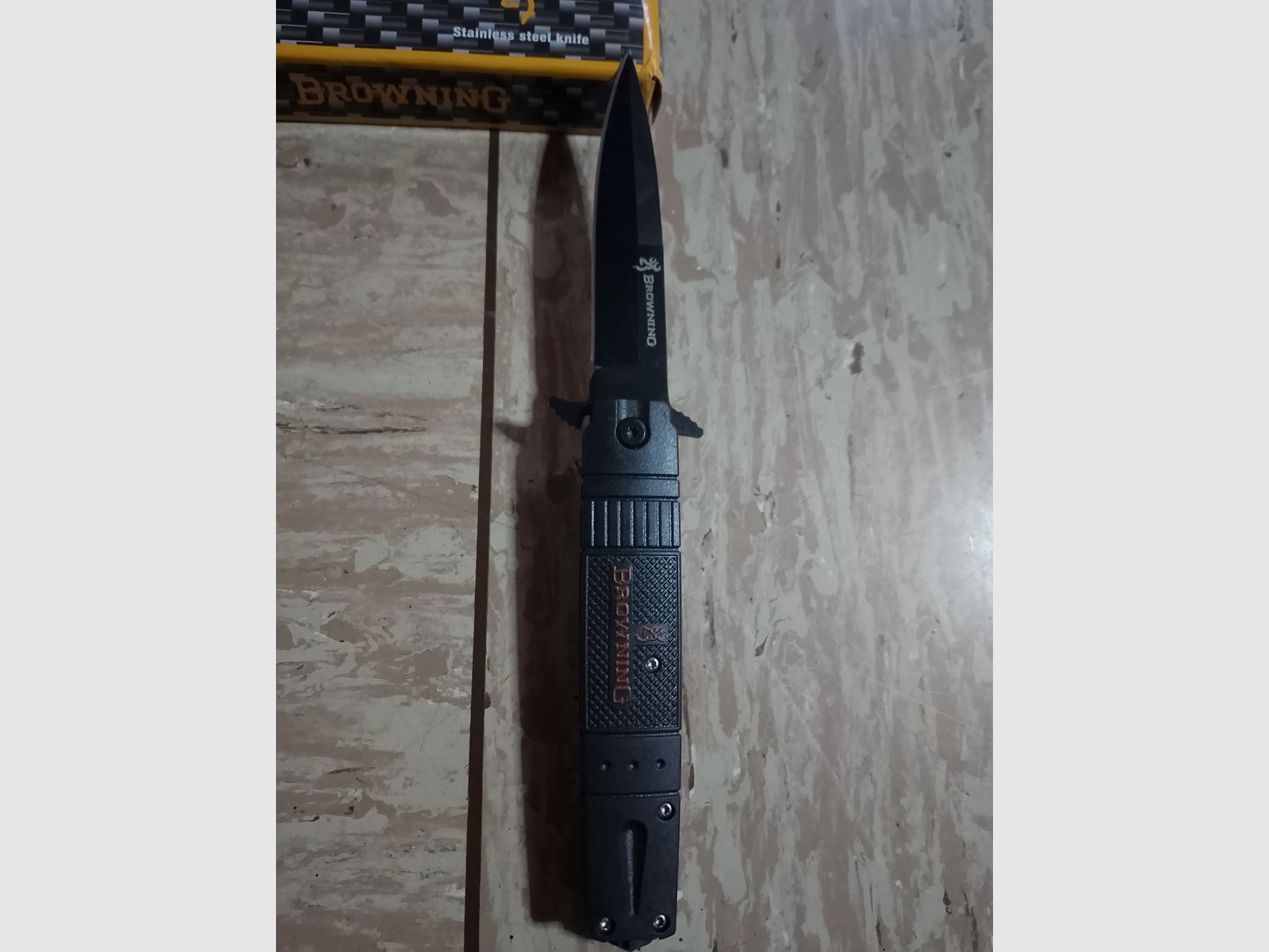 Neues Browning Messer Stainless Steel Knife Schwarz stabiles Klappmesser mit Spitze zum Scheiben einschlagen 