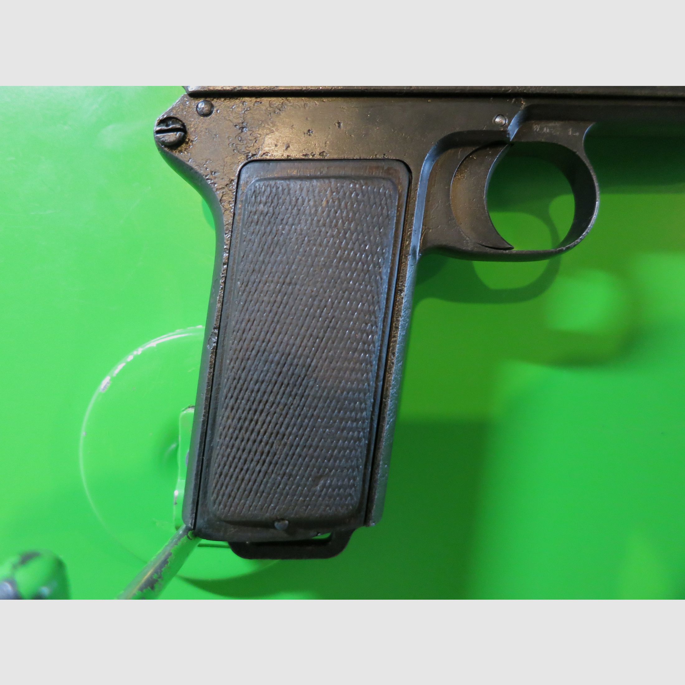 Steyr Hahn M1912 – Halbautomatische Pistole  Modell STEYR 1915; 9 mm Steyr   #85
