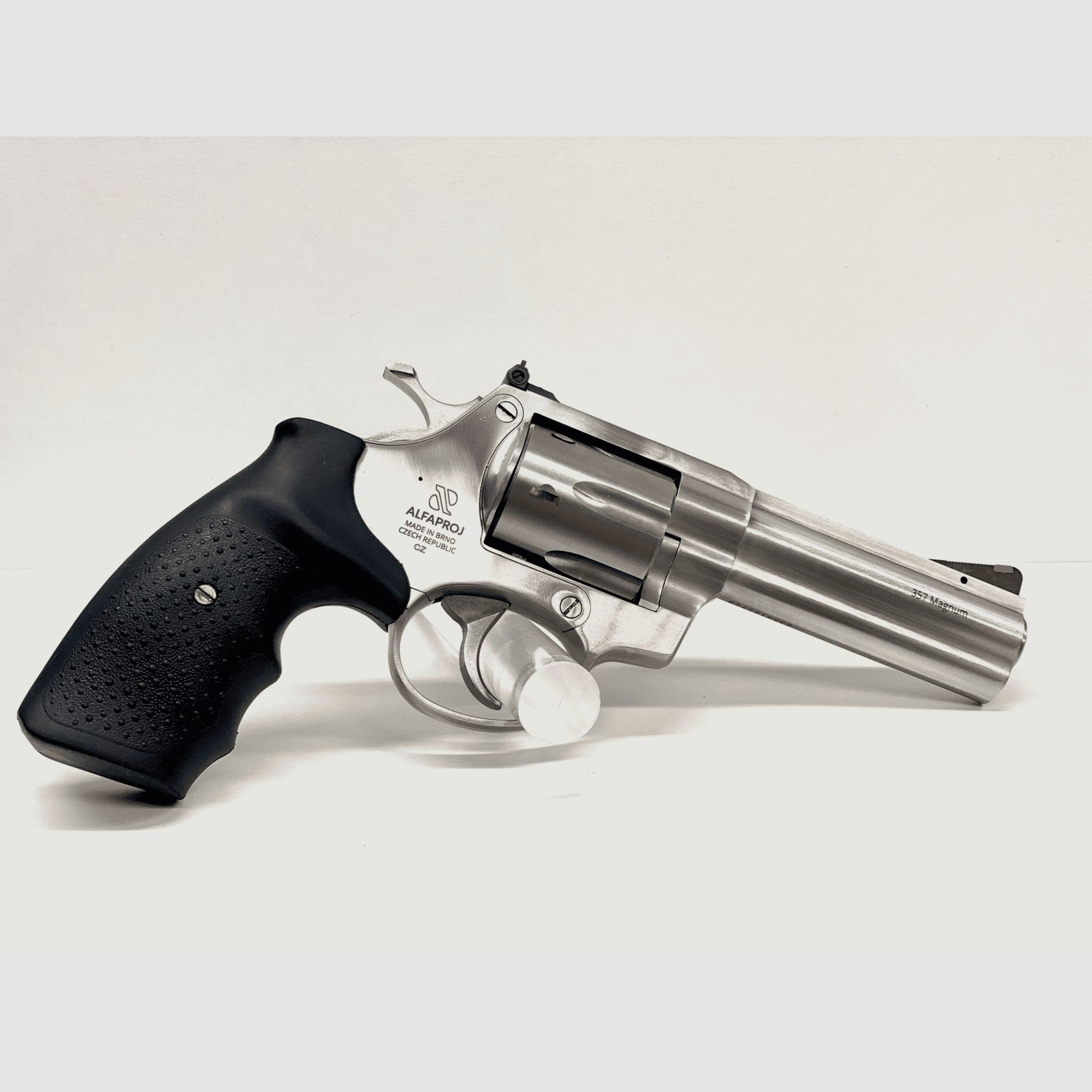 ALFA ProJ Steel inoxydable 3541 Revolver 4″ | .357 Mag.