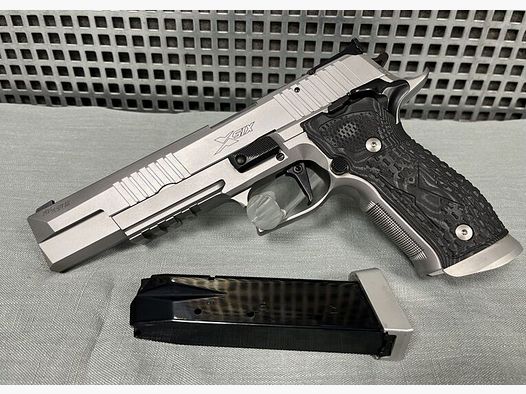Sig Sauer P226 X-Six Supermatch