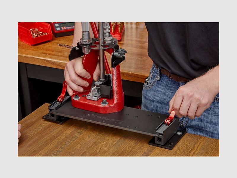 Hornady Montagesystem mit Schnellverschluss für Pressen und Geräte