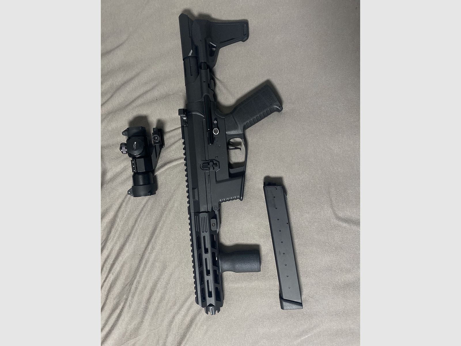 Well SMG 0.5J ab 14 Jahre komplett neu 