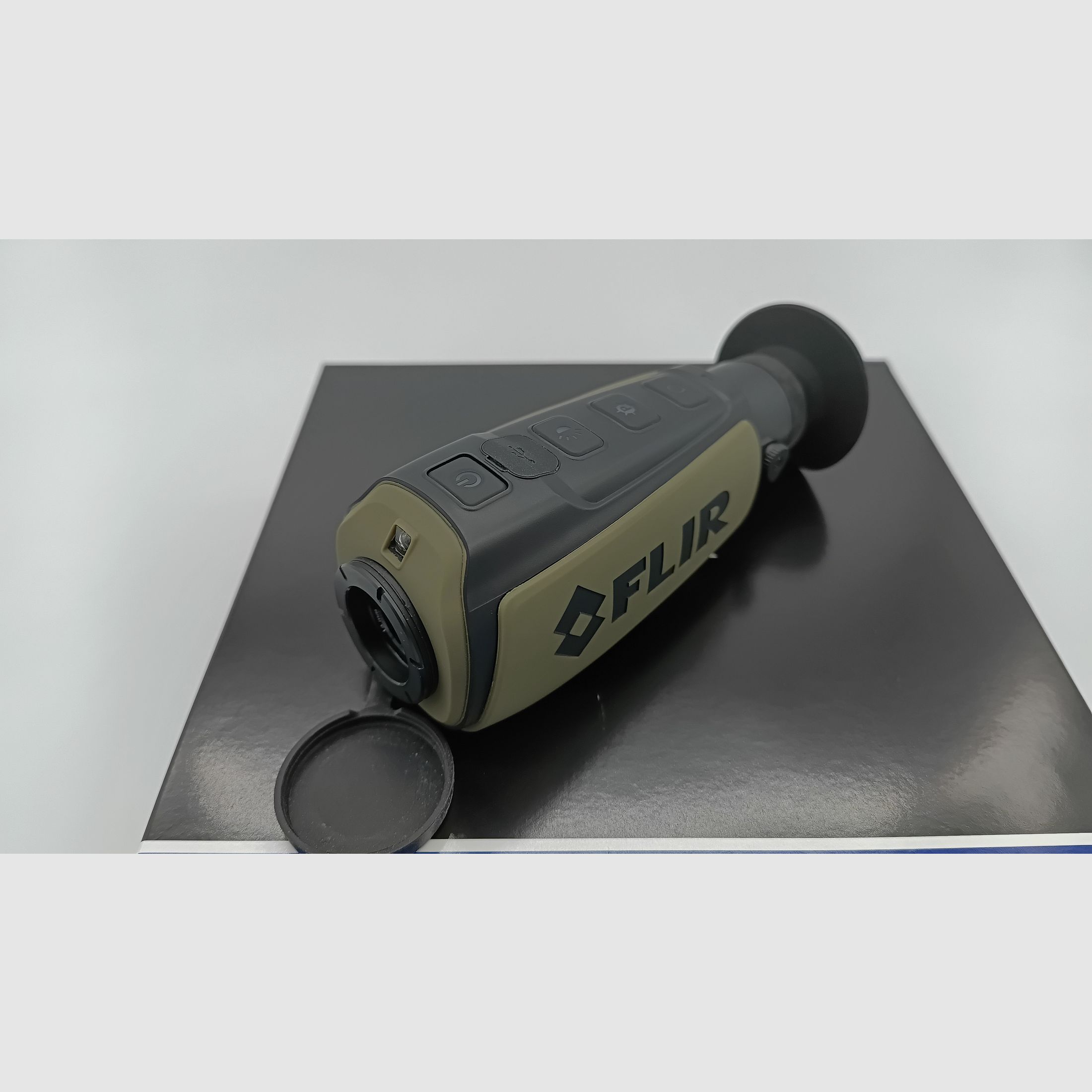 FLIR Scout II 240 - FLIR thermal imaging camera thermal sight device