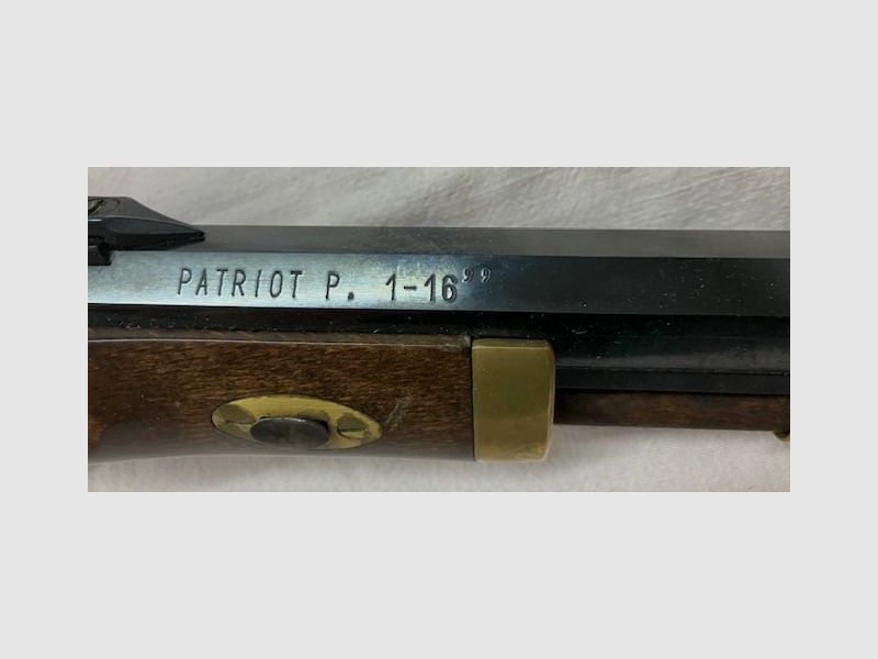 Pistolet perkusyjny Ardesa Hiszpania model Patriot 1-16, kal. .45 z spustem, nieużywany
