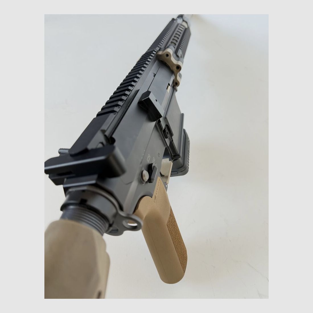 Oberland Arms OA-10 ENKELE STUK
