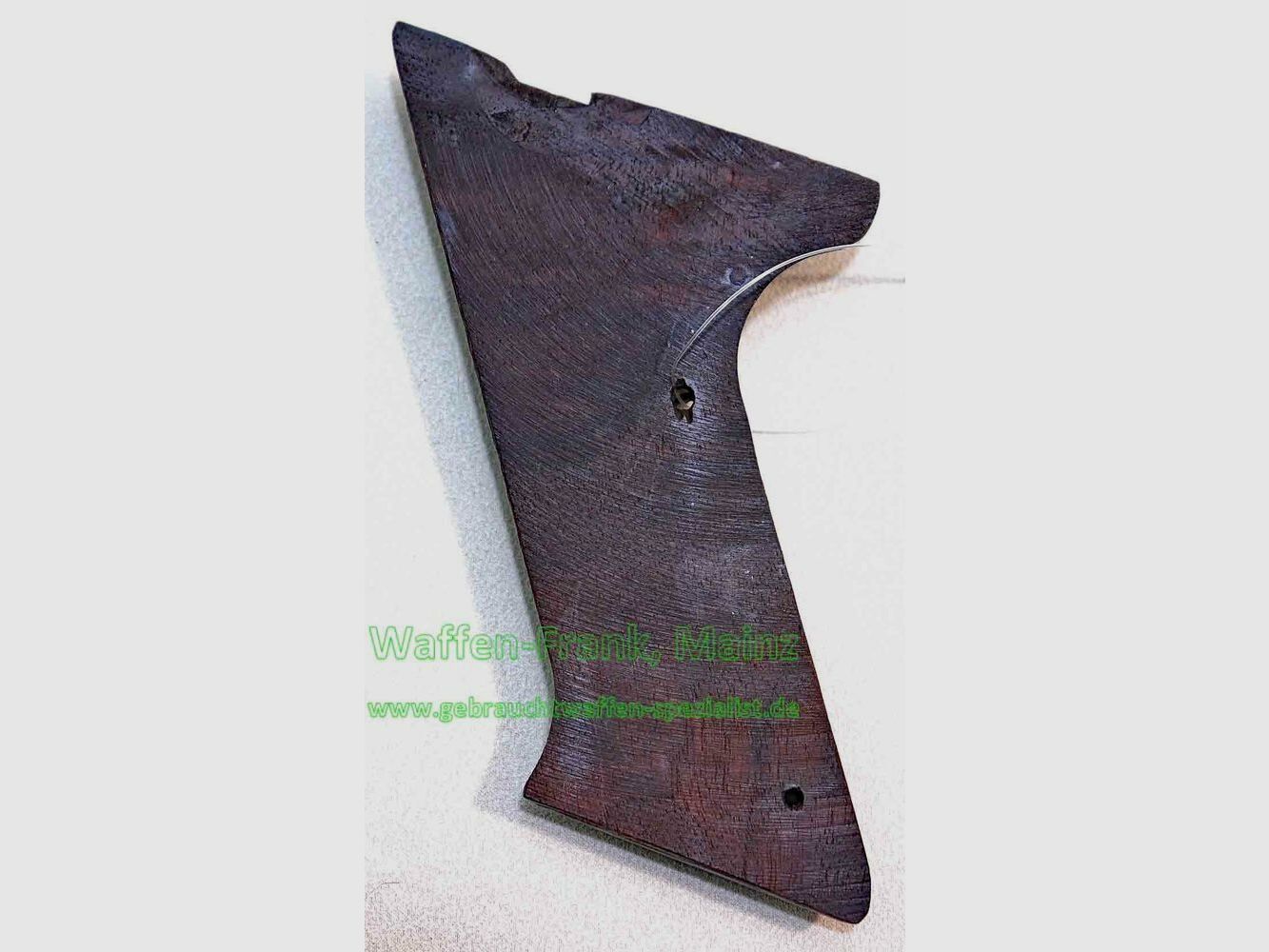 High Standard - USA Holzgriffschale m. Daumenaufl