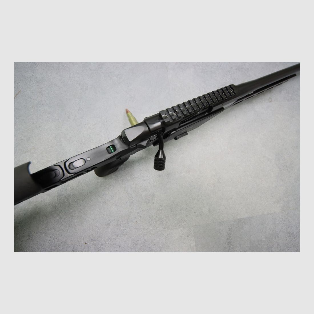 Fusil de précision Messerschmitt MPR avec crosse pliante