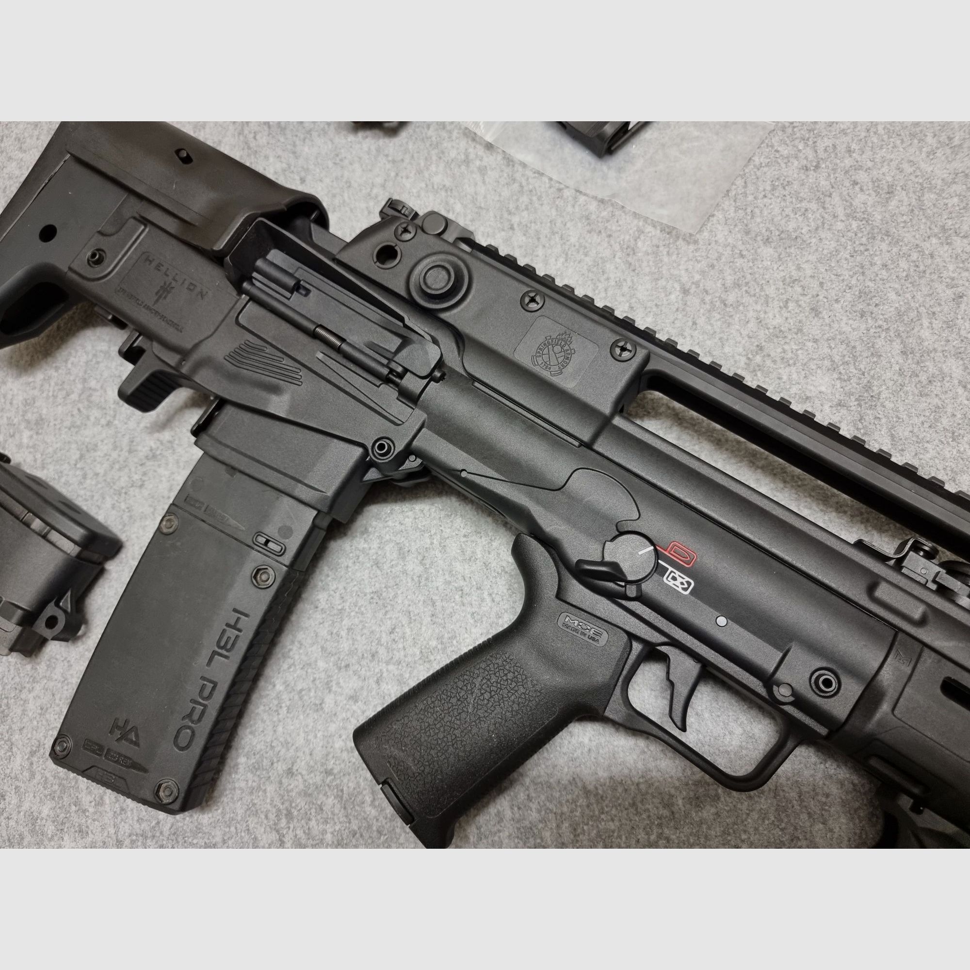 Springfield Hellion (HS VHS-2) - .223 Remington - mit einzigartigem Zubehör - optional B&T Rotex Schalldämpfer 
