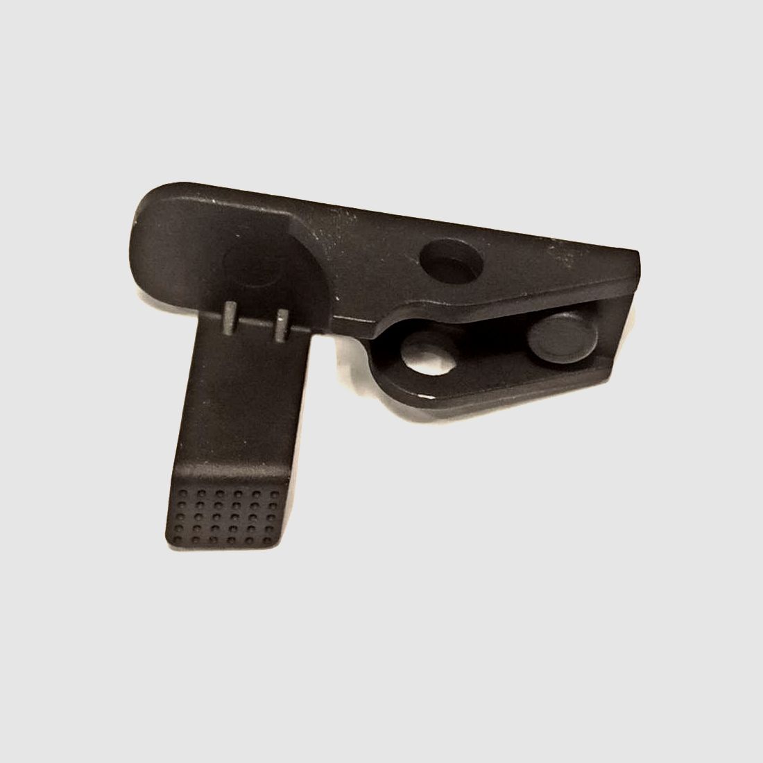 Extended magazine release for AK (BK) (M)