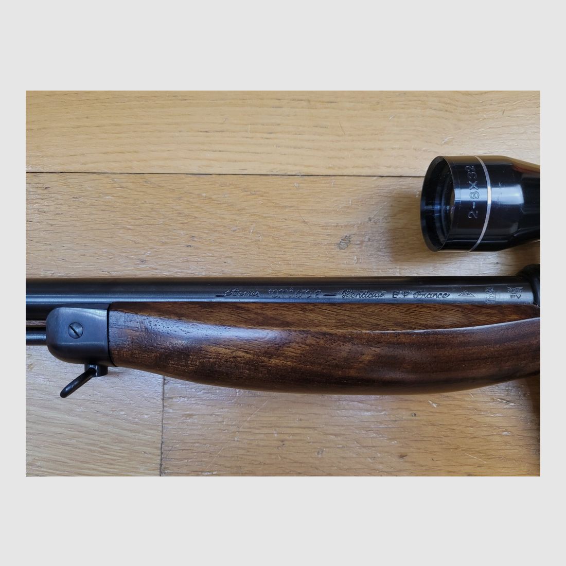 Sehr schöne Selbstladebüchse Unique – Modell X51 Bis – Kal. 22LR – Magazin 10 Schuss – Tasco 3-8 x32 Zielfernrohr „Made in Japan“! – TBE ++, Bild 7 von 23