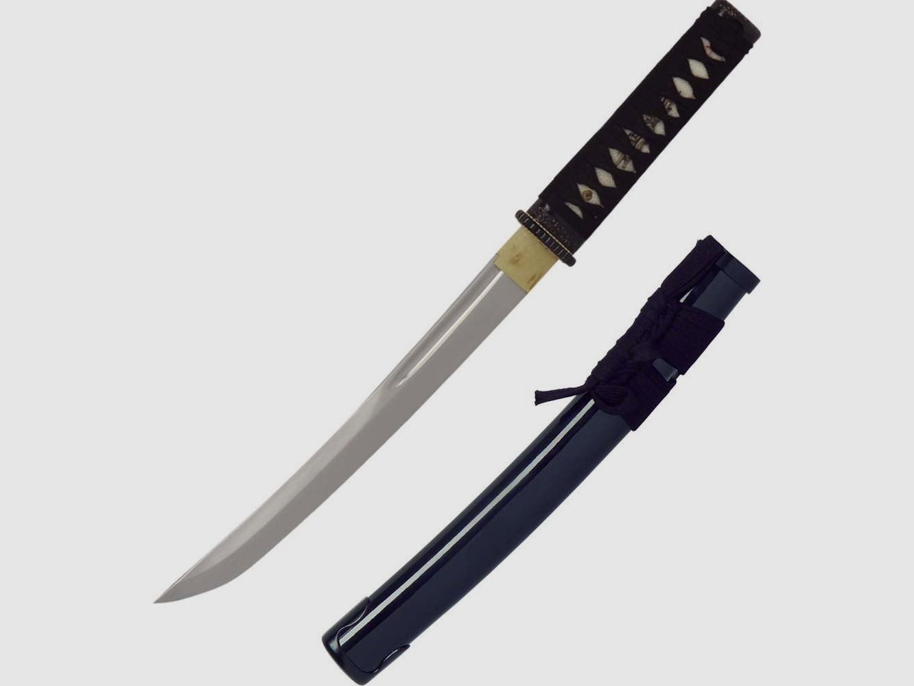 Aikuchi Tanto z wysokopołyskliwą pochwą