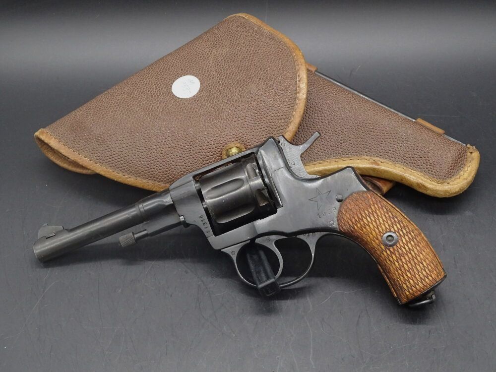 Nagant Revolver 1895 Bj 1929 Kaliber 7.62 Nagant inkl Holster 1895