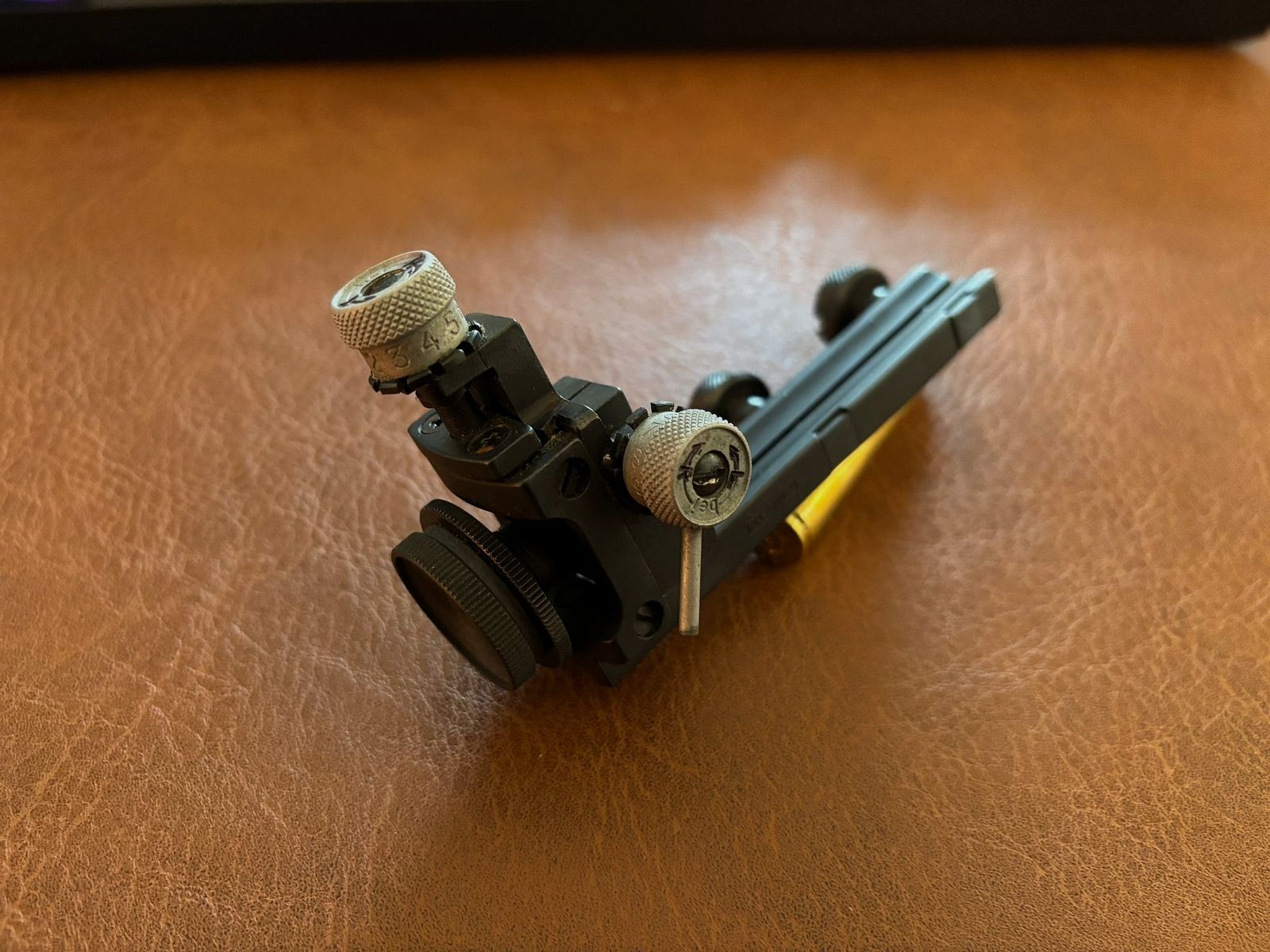 Anschütz Diopter Modell 6705 mit Korntunnel 6522