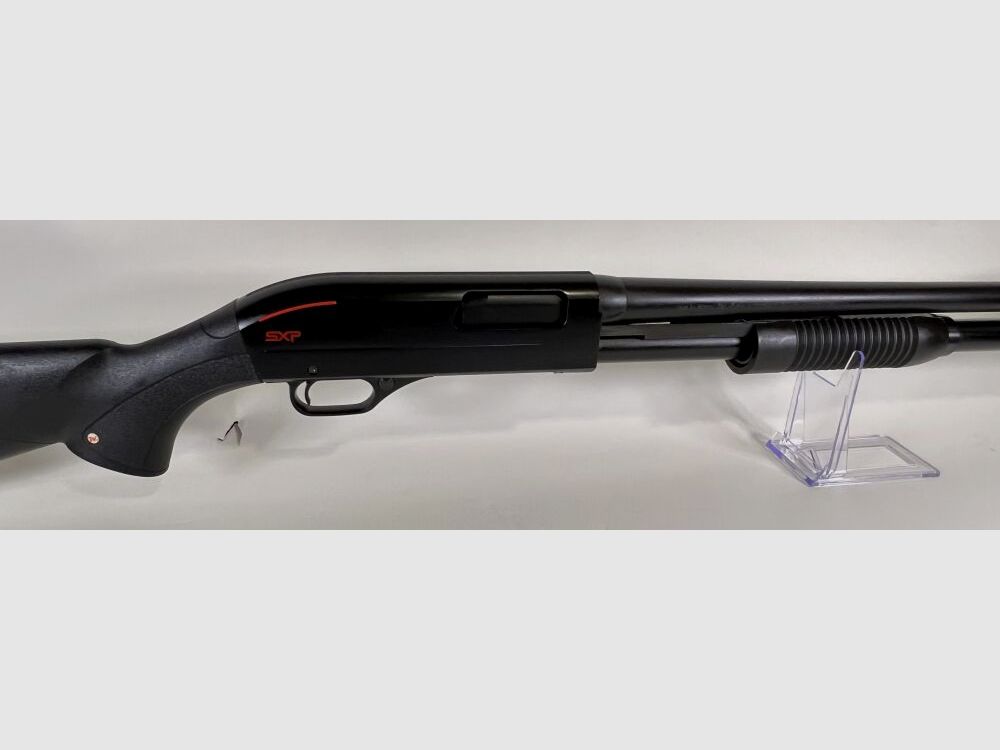 Winchester Mod. SXP, High Capacity Vorderschaftrepetierflinte, Kal. 12/76 12/76