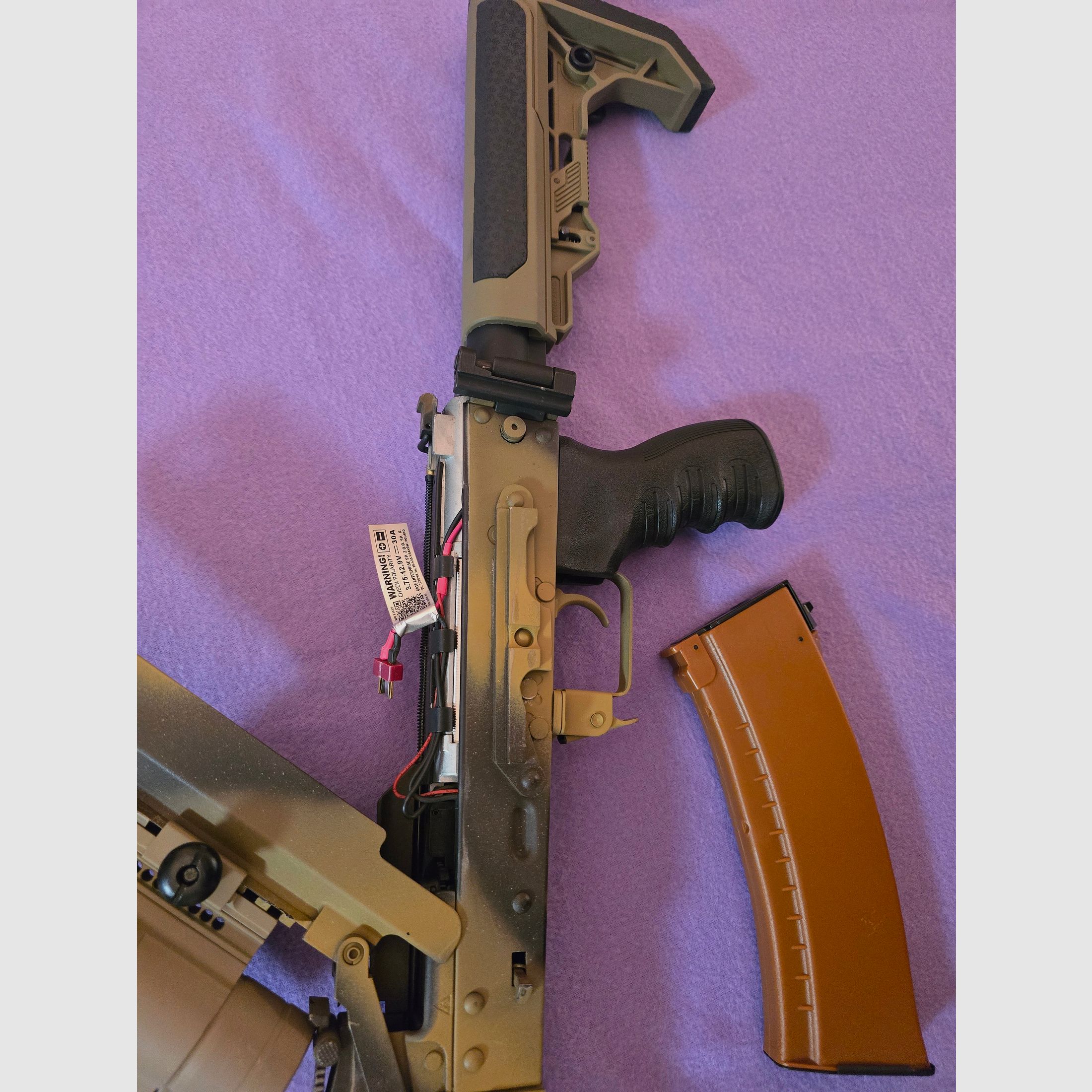 LCT AKM