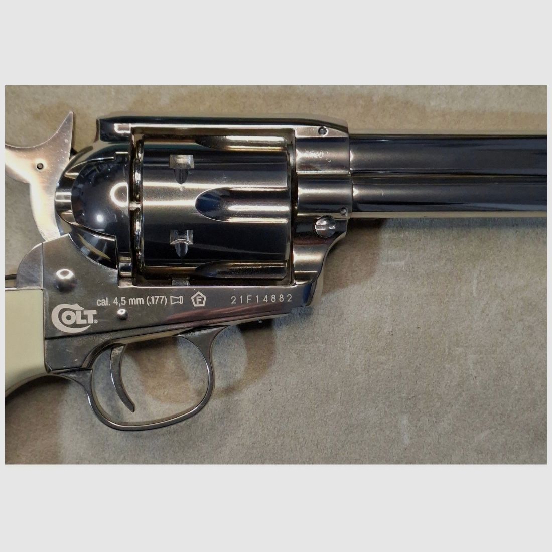 !!! Als nieuw!!! Colt SAA . 45, volmetaal, nikkelafwerking, 5,5", kal. 4,5mm Co², P18!