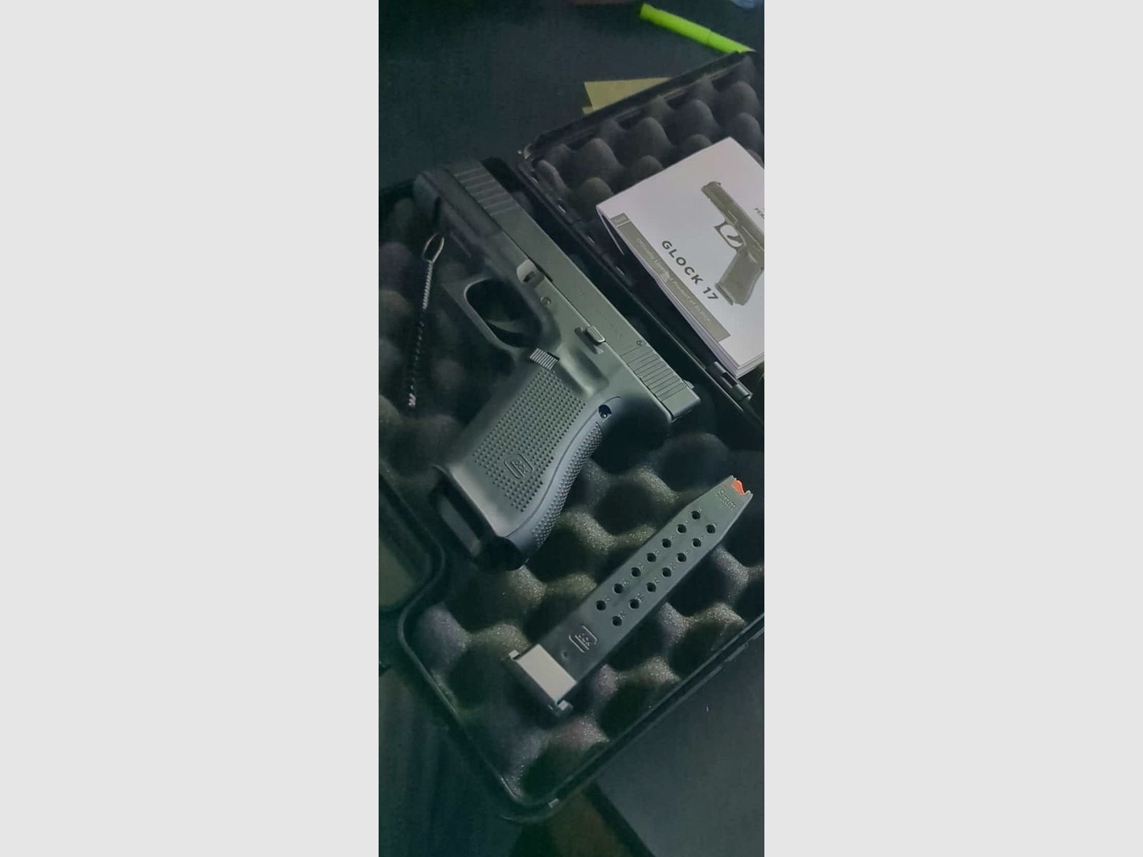 Glock17 Gen5 Schreckschuss.