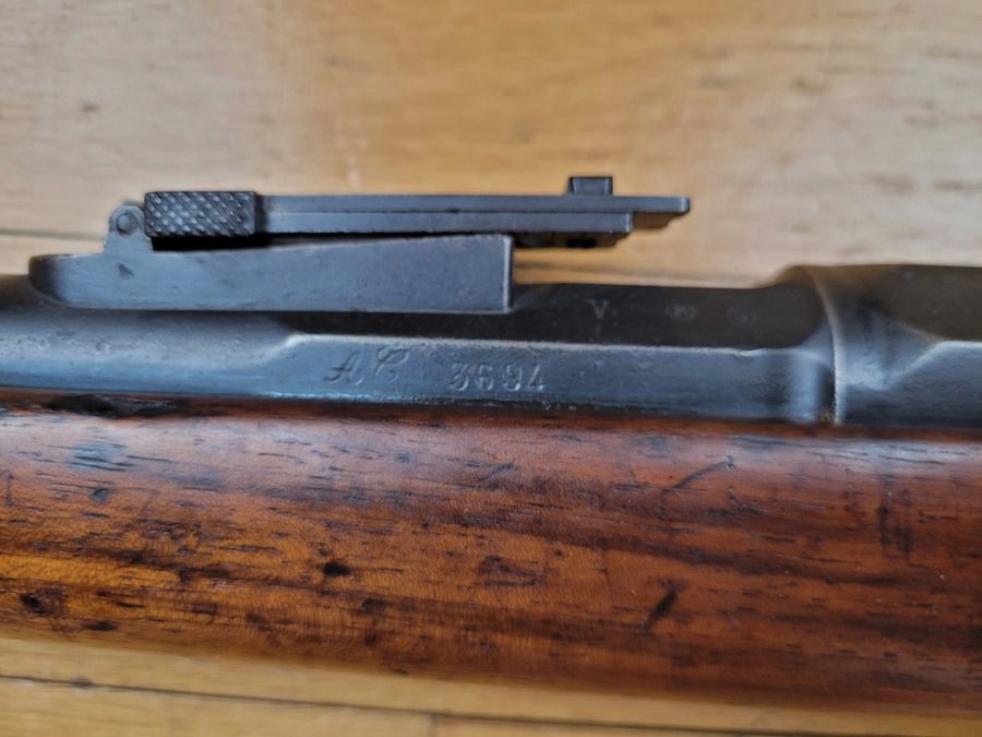 Bon fusil Gras modèle 1874 M80 « pur » – calibre 11mm Gras d&rsquo;origine – Manufacture de Châtellerault en 1881 – un des derniers – « Made in France » et petit Rochelais – non mono matricule – TBE +, image 7 sur 29