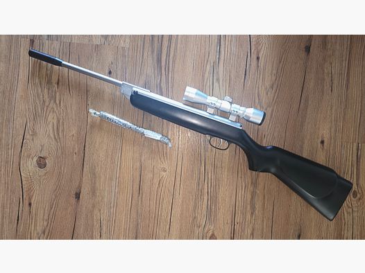 Luftgewehr Weihrauch HW 30 S Nickel schwarzer Buchenholzschaft Zielfernrohr 4x32 Kaliber 4,5 mm