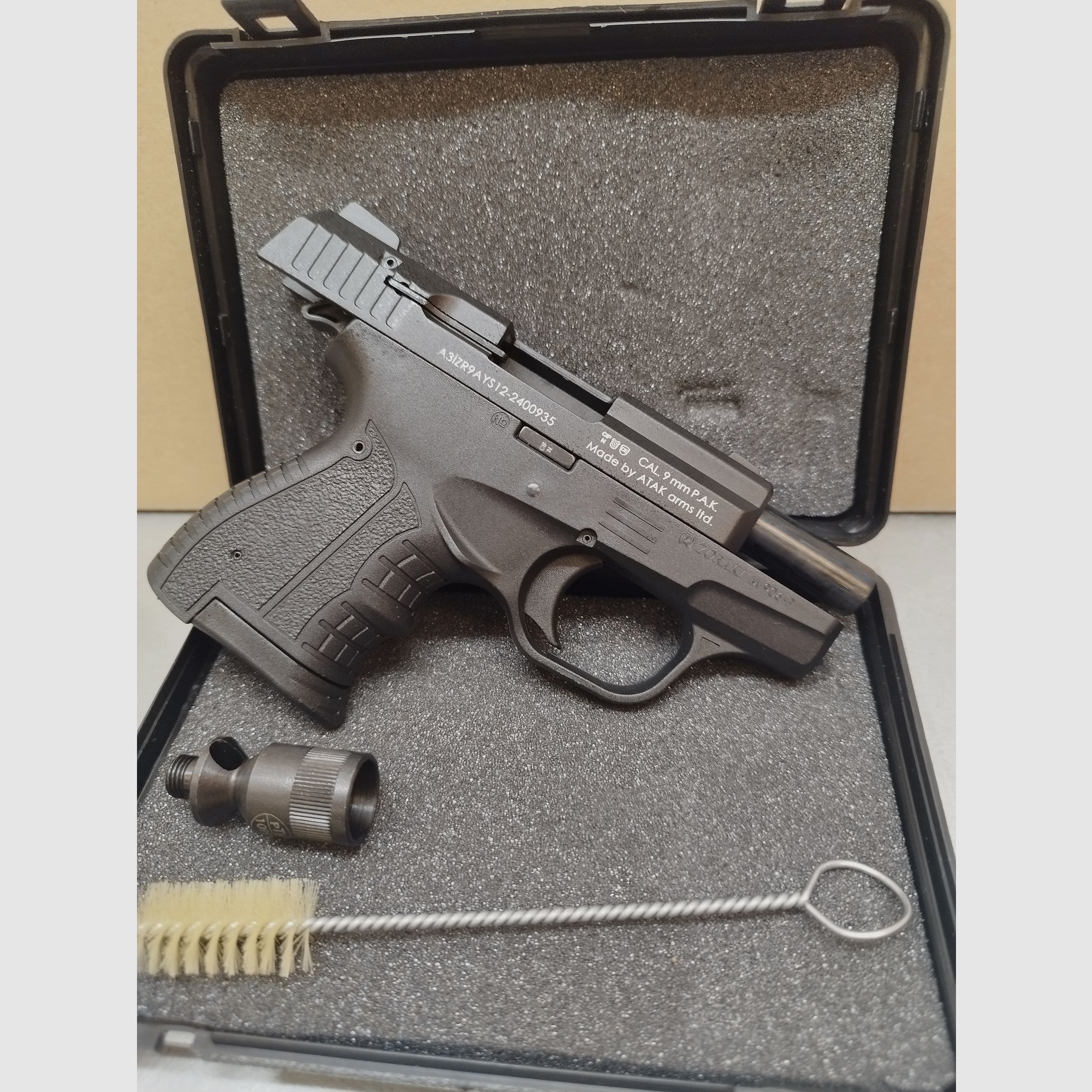 Zoraki 906 pistola a salve 9mm PAK nera !!Merce nuova!!