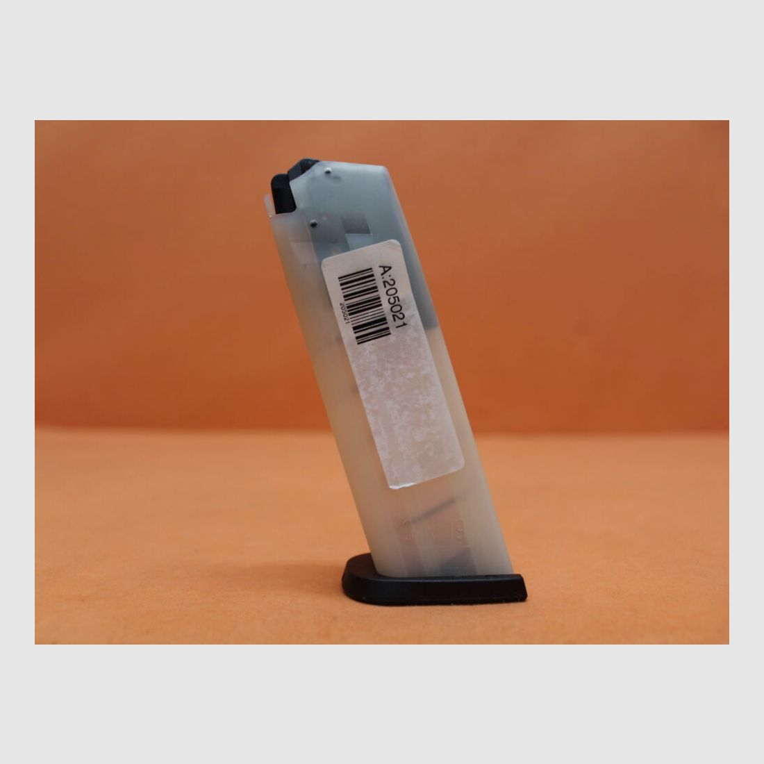 Heckler & Koch Heckler&Koch HK P8: Magazine H&K 15-round 9mm Luger translucent polymer