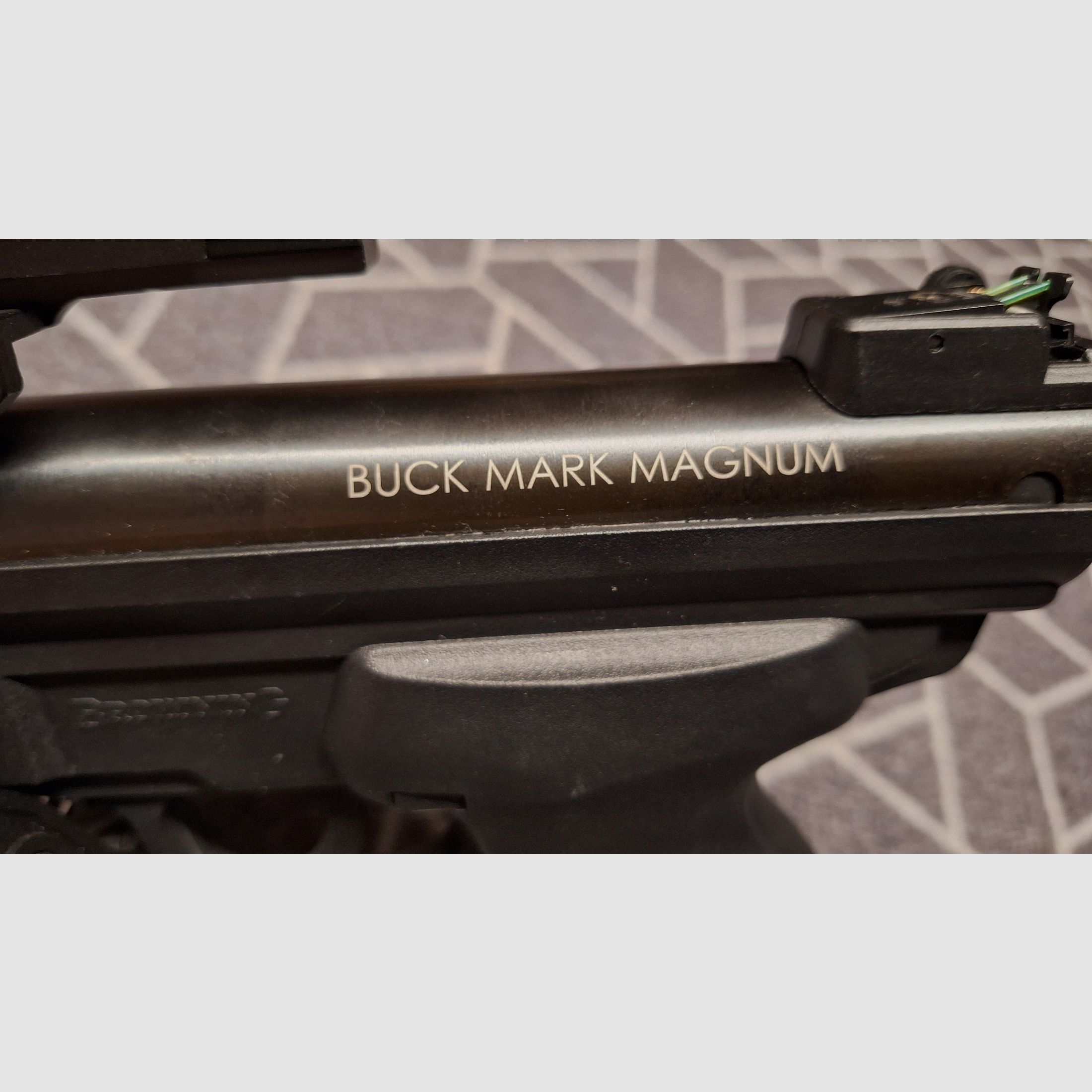 Browning Buck Mark Magnum - 5.5 mm Diabolo