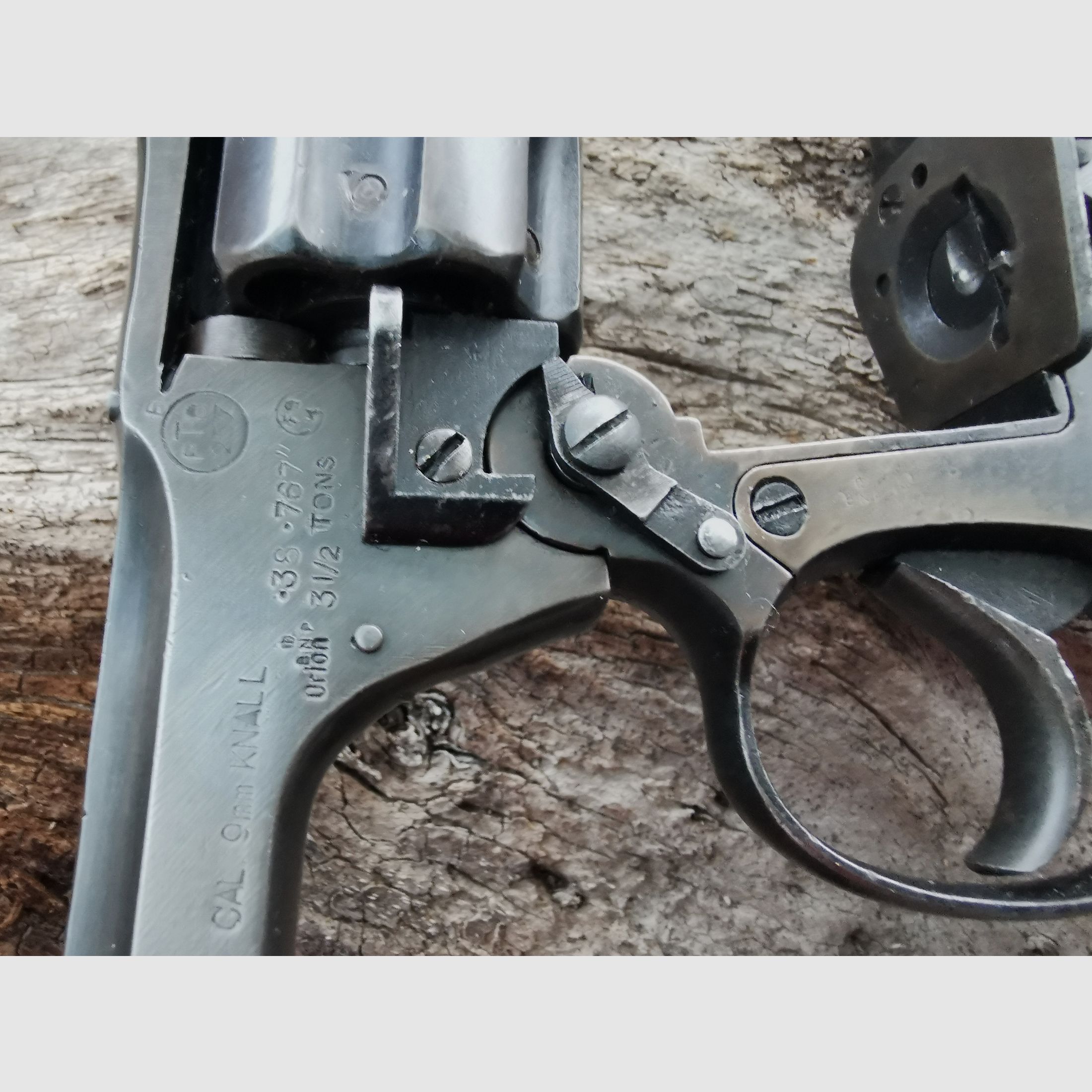 Enfield No.2 MK I WKII oryginalny przerobiony na 9mm R Knall wolny od 18 roku życia