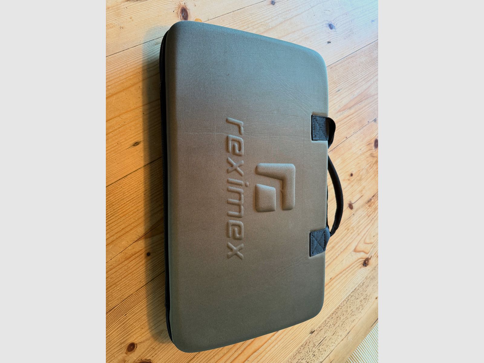 Reximex RP Pressluftpistole, Kaliber 4,5 mm Diabolo (P. 18), Bild 7 von 7