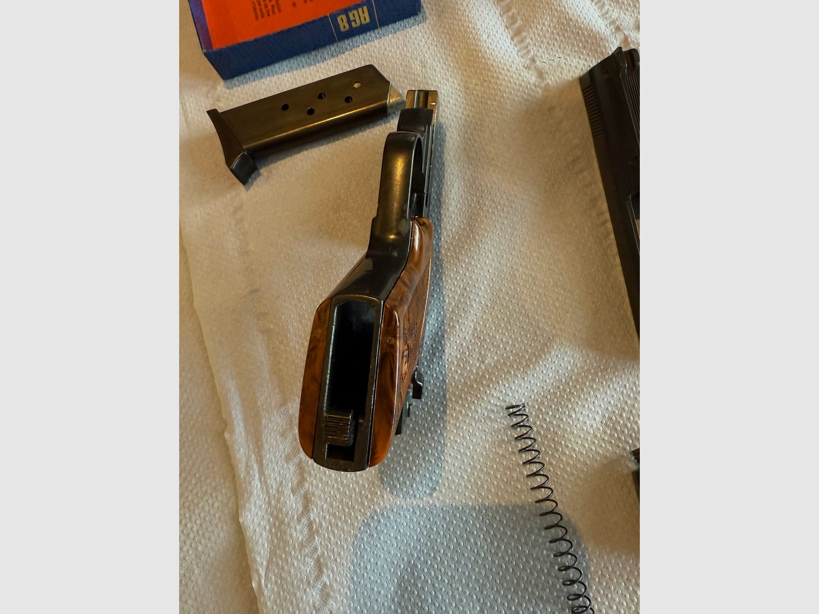 Röhm RG 8 – Schreckschusspistole im Kaliber 8mm (PTB 412)