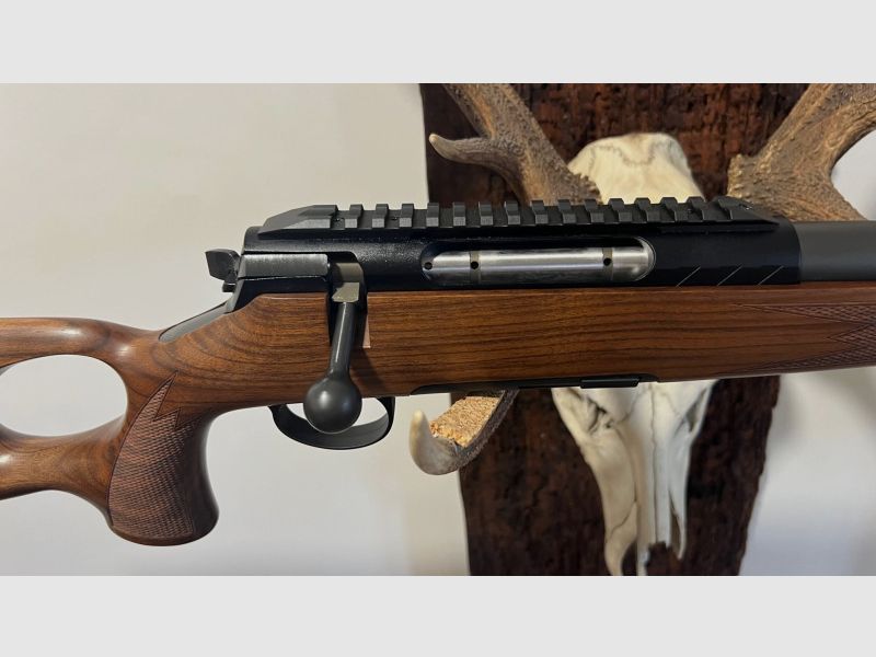Blaser R8 Luxus Linksausführung cal. .30-06 Geradezugrepetierbüchse  NEUWERTIG 