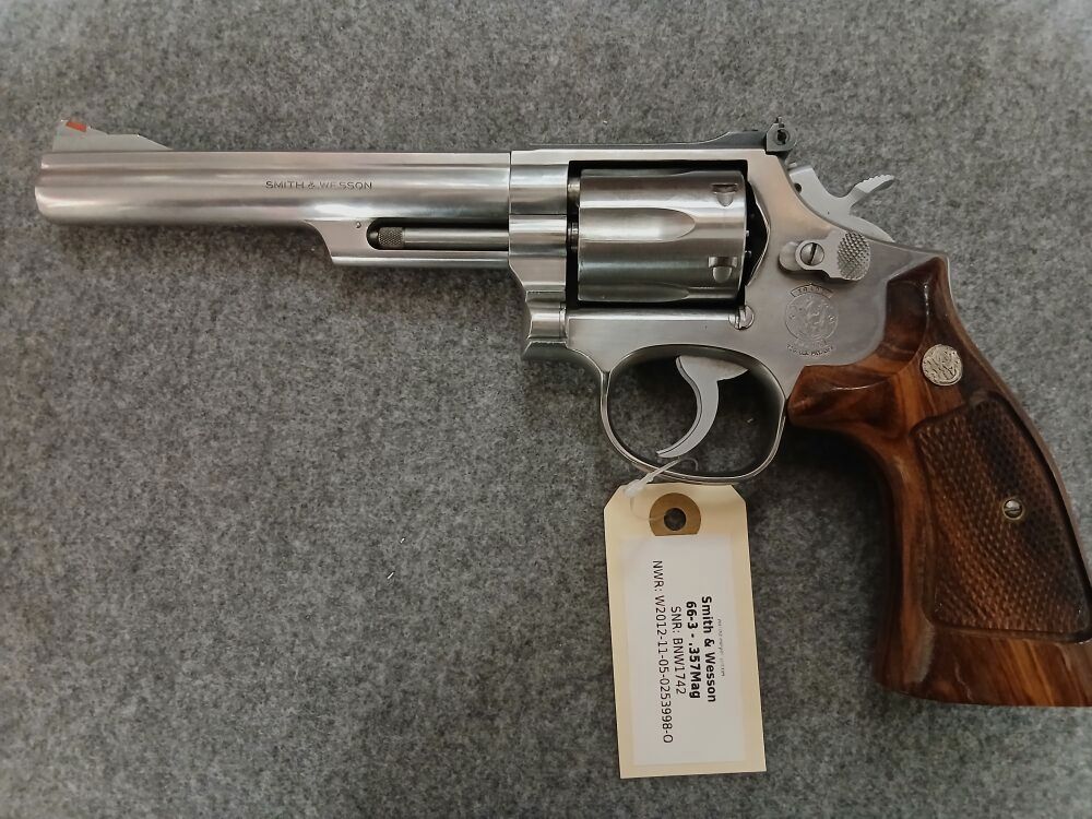 Smith&Wesson 66-3, Bild 2 von 2