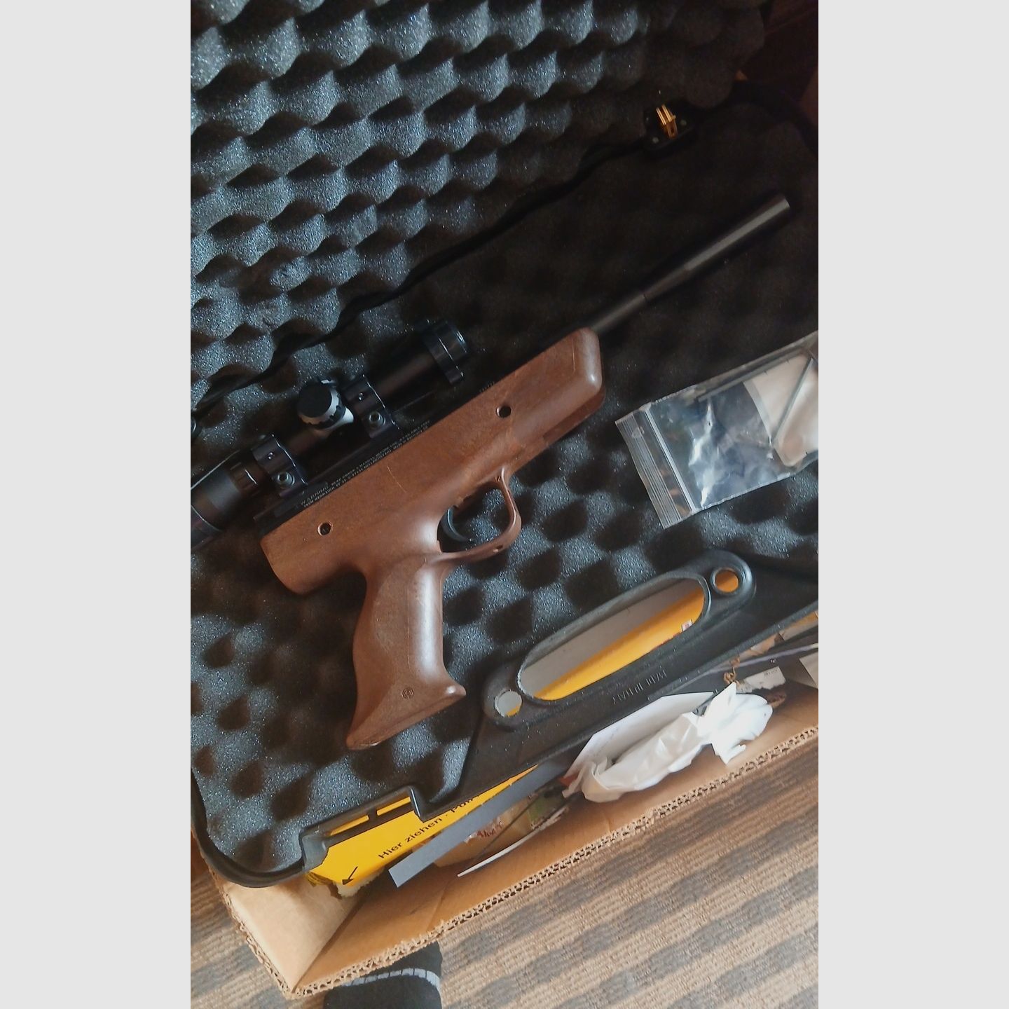 Weihrauch Luftpistole HW 70, Bild 6 von 6
