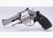Smith & Wesson .45Auto Modèle de 1988 canon de 5' poignées en caoutchouc 6 coups .45Auto