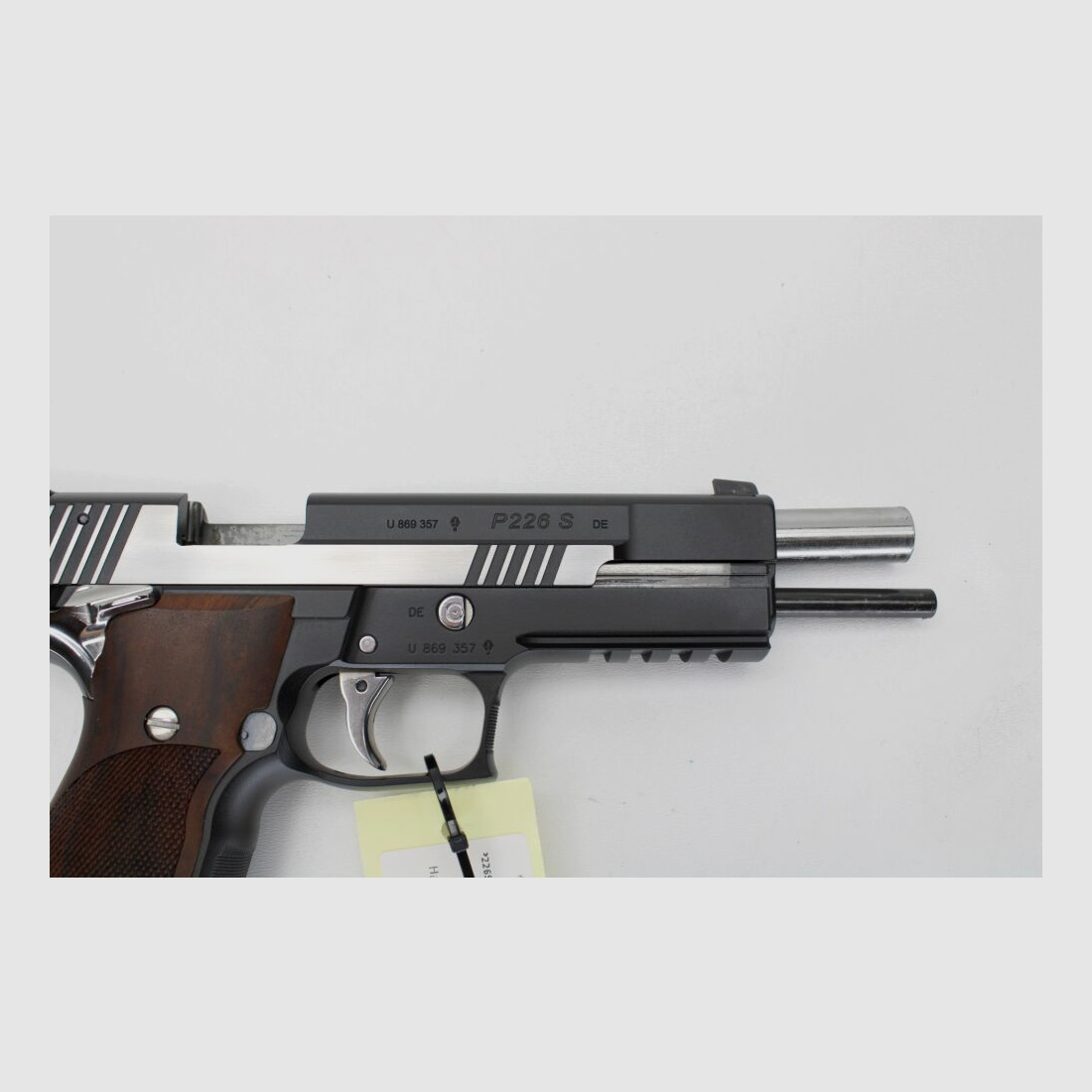 Pistola SIG Sauer P226S X-Six Nera e Bianca COME NUOVA 9mm Luger
