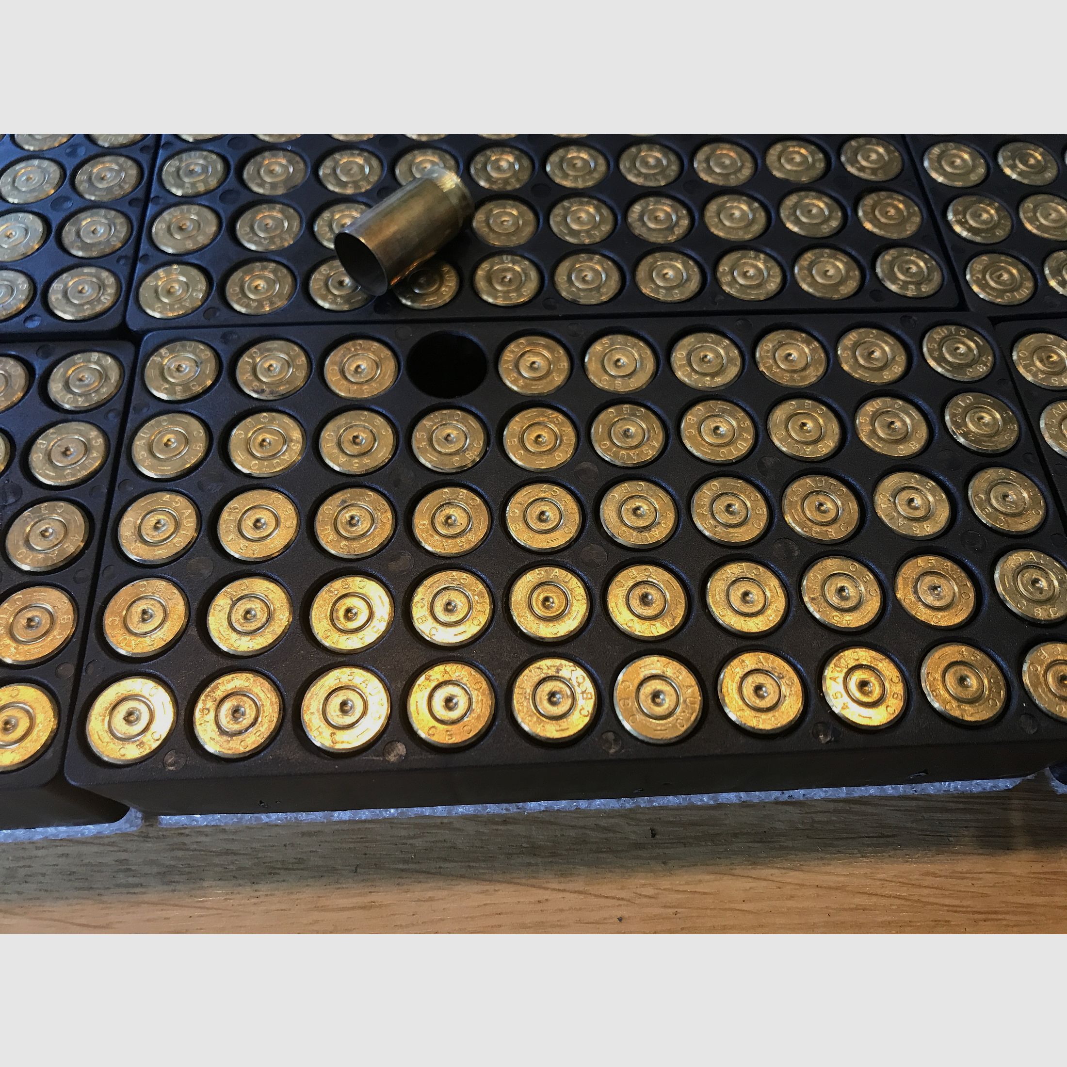 1000 bossoli Magtech .45 ACP