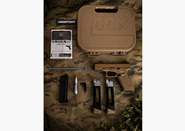 Glock 19x Coyote Airsoft 2 magazines