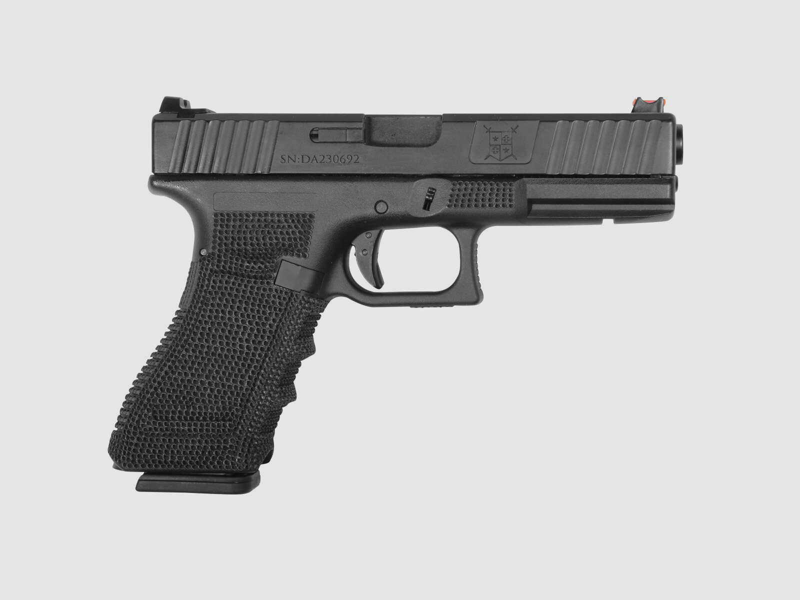 P04 GBB Airsoft Pistole in Schwarz | Delta Armory