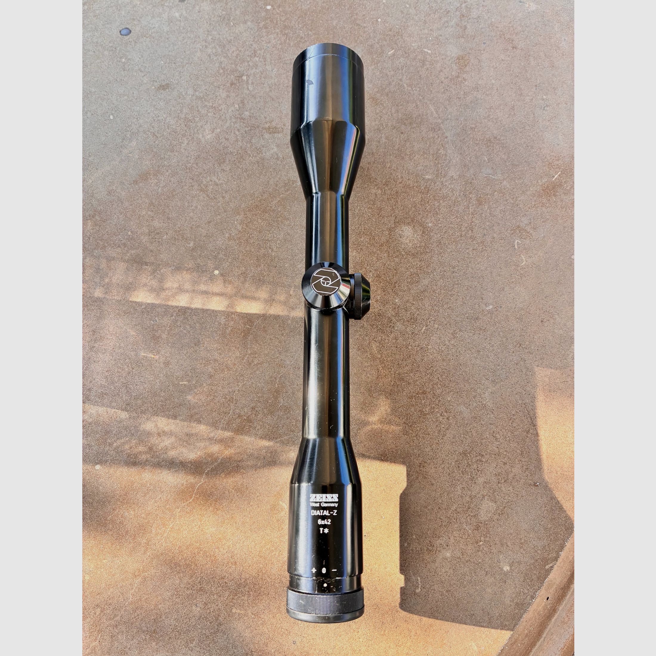 Telescopio Zeiss Diatal-Z T* 6x42