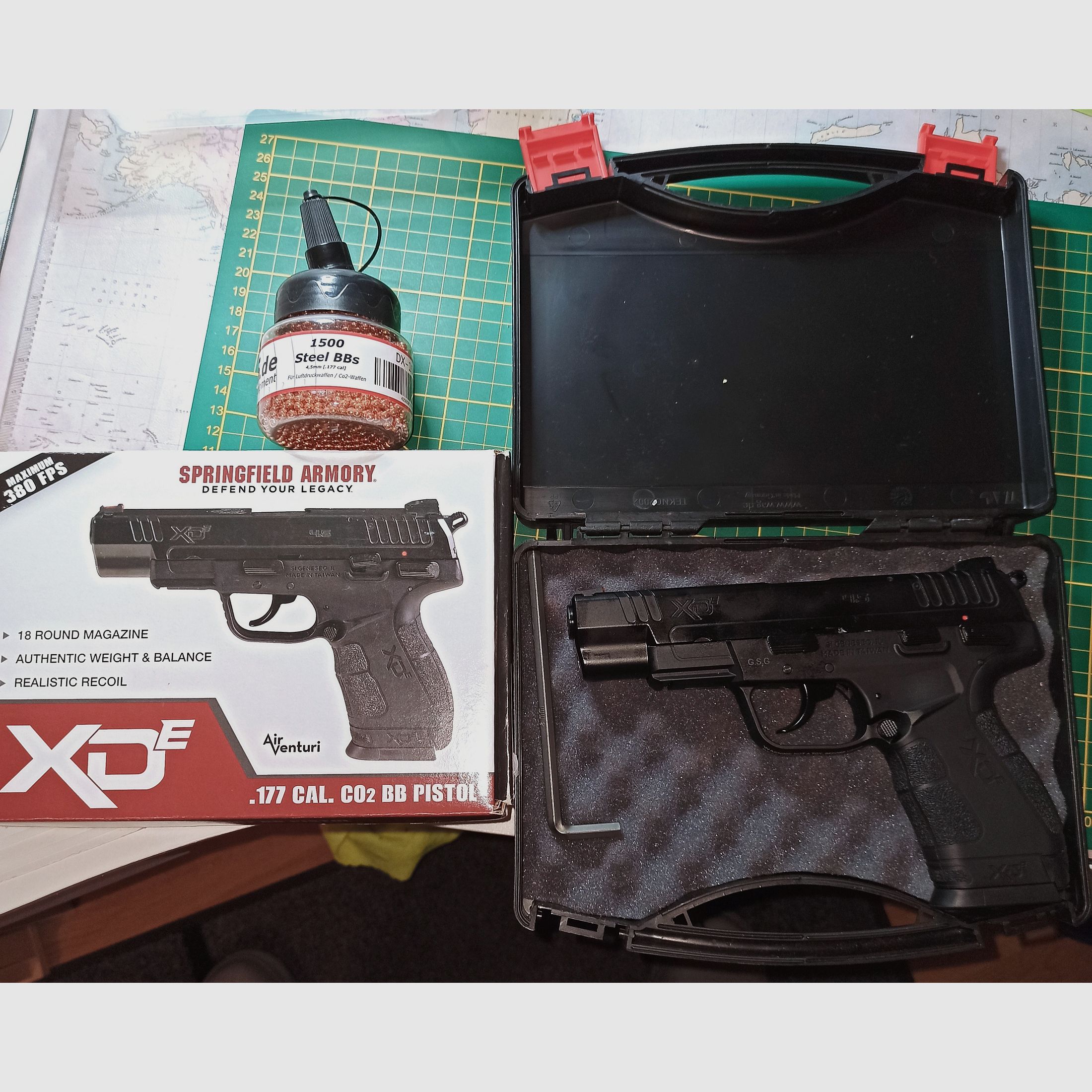 Springfield Amory XDe .177 Kal. Stahl-BB's 4,5mm CO2-Antrieb