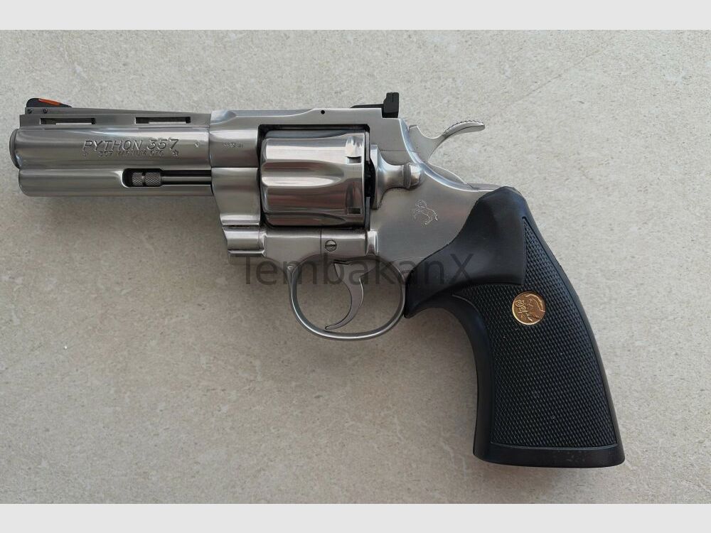 Colt Phyton (4" Lauf mit verschiedenen Dokumenten) .357Mag