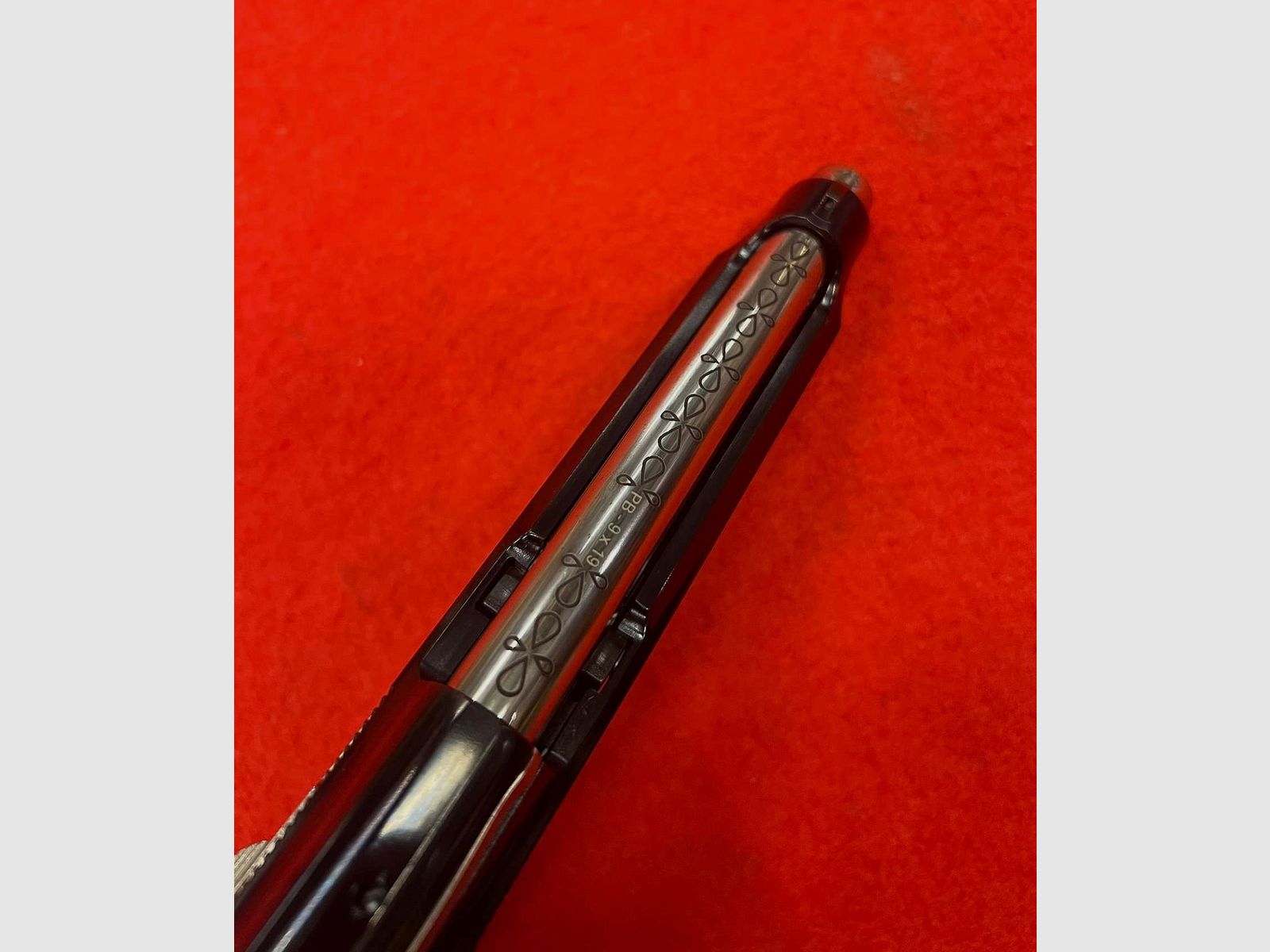 Beretta Pistole 92FS Deluxe Platinum Diamond Kal.9X19, Bild 6 von 8