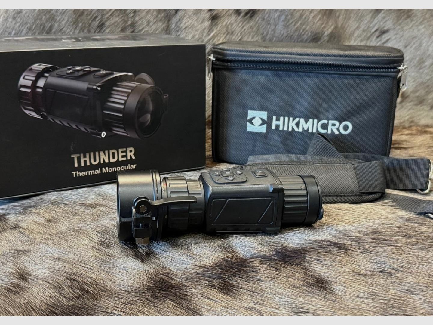 HikMicro Thunder TH35PC 2.0 thermal imaging device